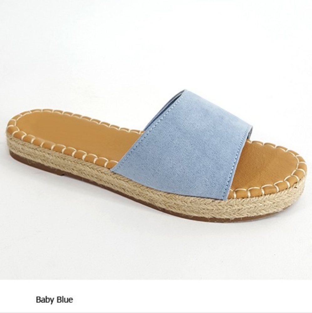 BAMBOO Baby Blue Sandals - Picture 5 of 12